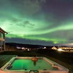 Aurora Borealis Observatory * Silsand