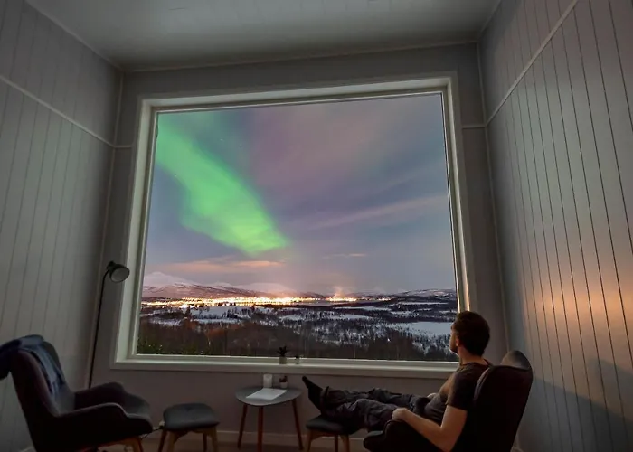 Aurora Borealis Observatory Resort *