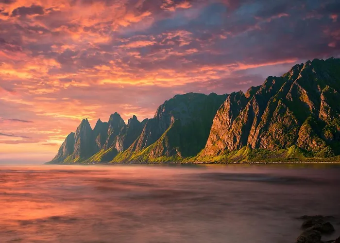 Aurora Borealis Observatory Resort *