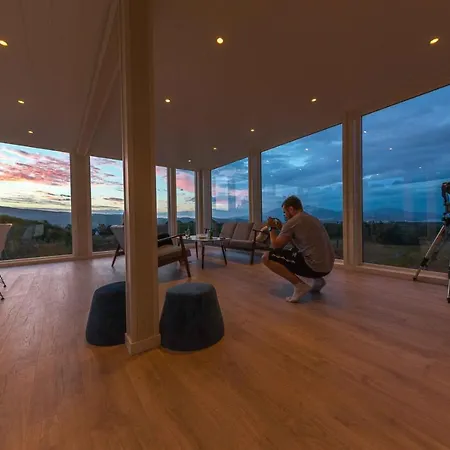 Aurora Borealis Observatory Resort *